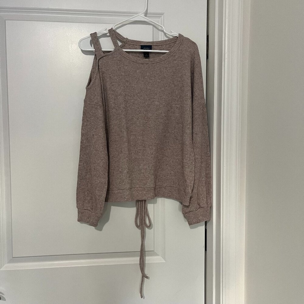 Buckle Daytrip Off the Shoulder Tan Knit Sweater - SMALL